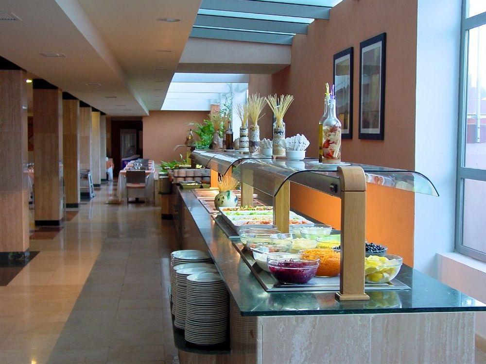 Fenix Family By Alegria Hotel Roquetas de Mar Kültér fotó