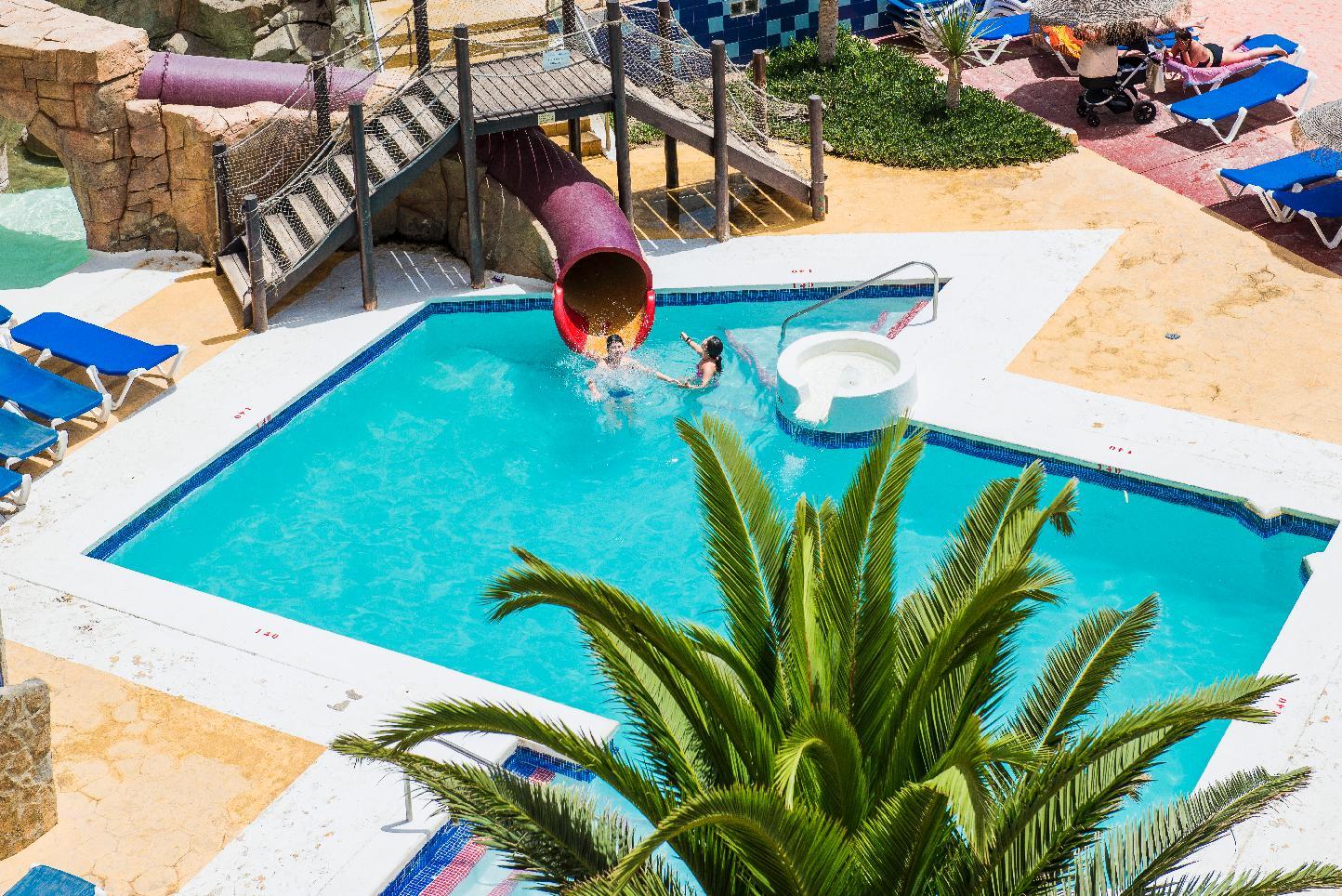 Fenix Family By Alegria Hotel Roquetas de Mar Kültér fotó
